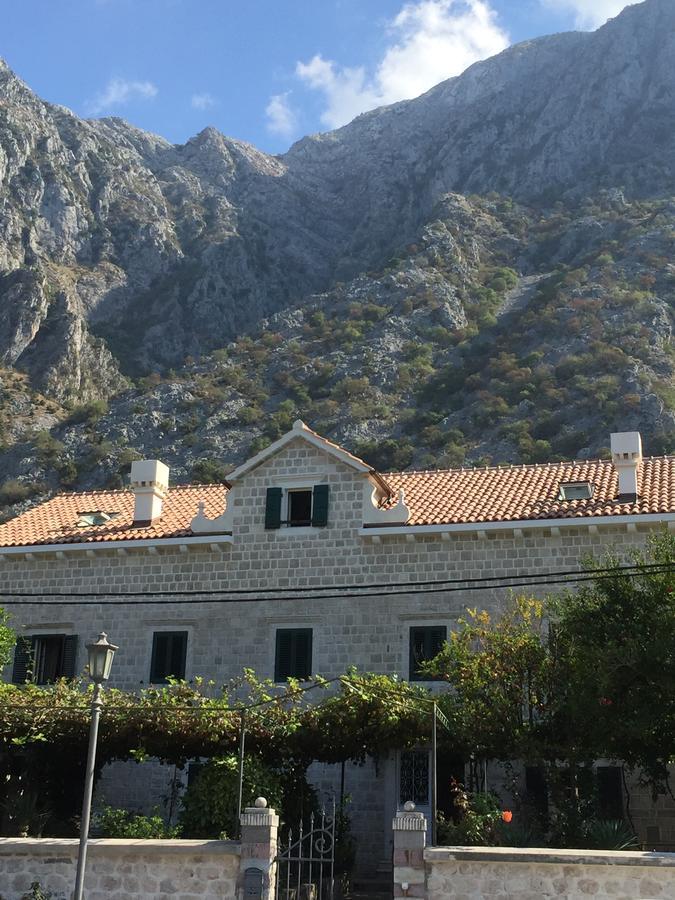 Apartment Radimiri Kotor Exterior foto
